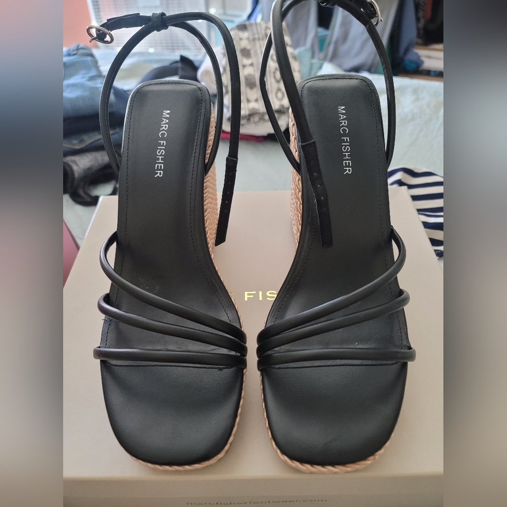 Marc Fisher black wedges